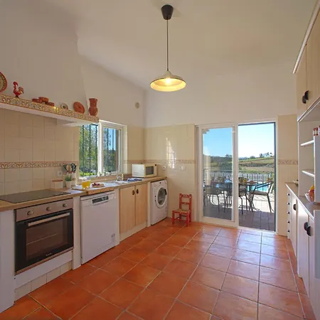 Amendoa By Interhome * Alcantarilha